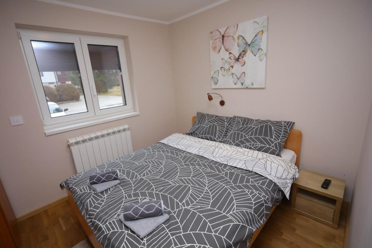 זלאטיבור Mipet Apartmani מראה חיצוני תמונה