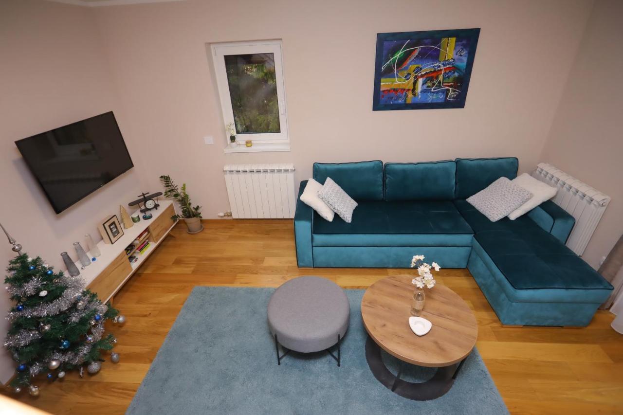 זלאטיבור Mipet Apartmani מראה חיצוני תמונה