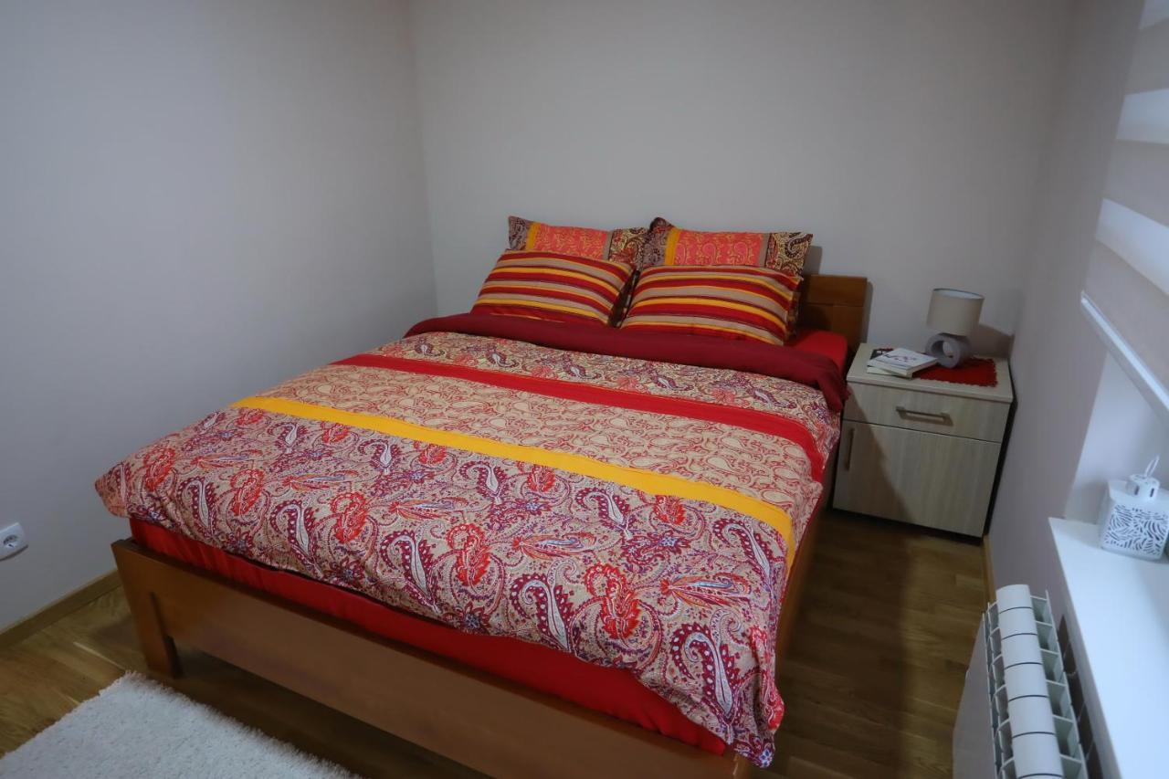 זלאטיבור Mipet Apartmani מראה חיצוני תמונה