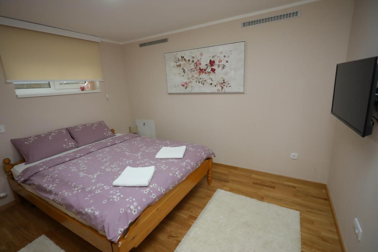 זלאטיבור Mipet Apartmani מראה חיצוני תמונה