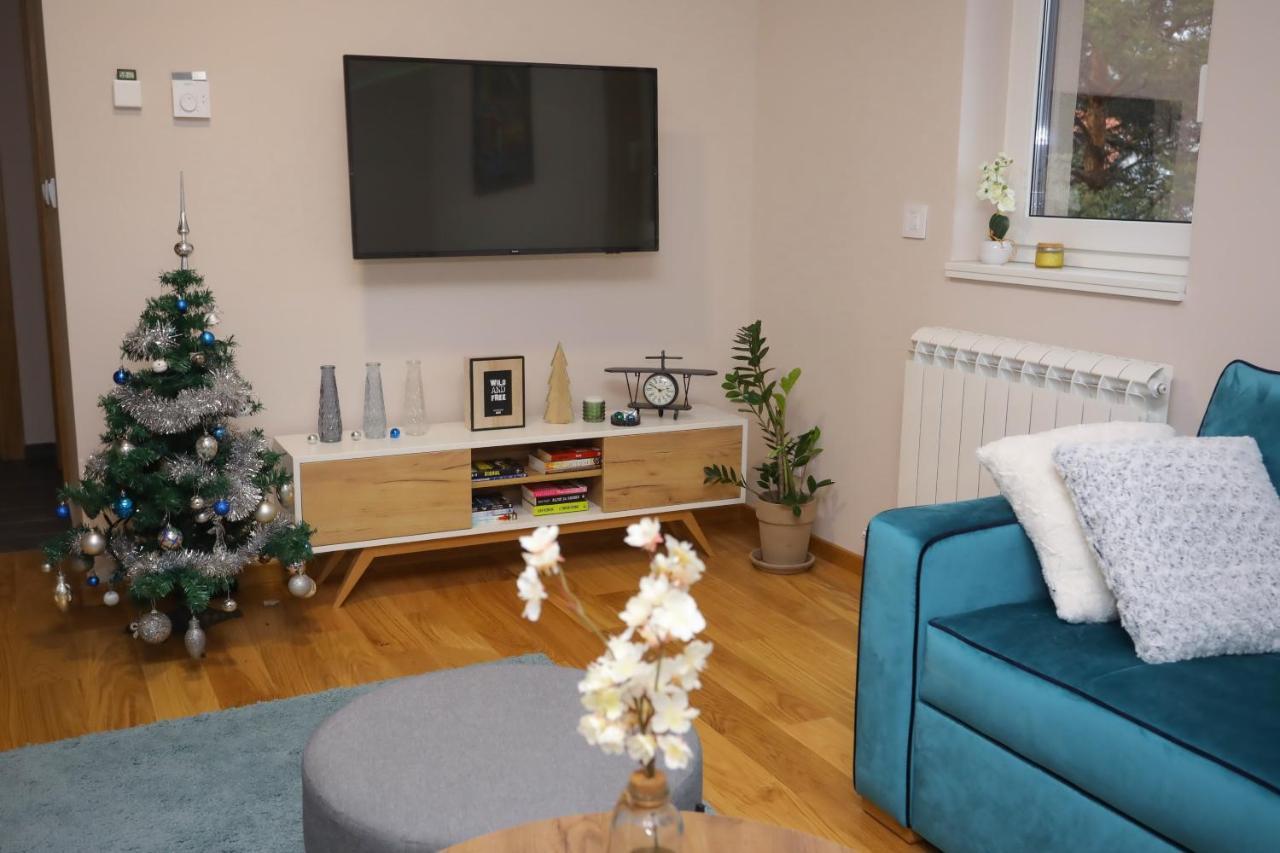 זלאטיבור Mipet Apartmani מראה חיצוני תמונה