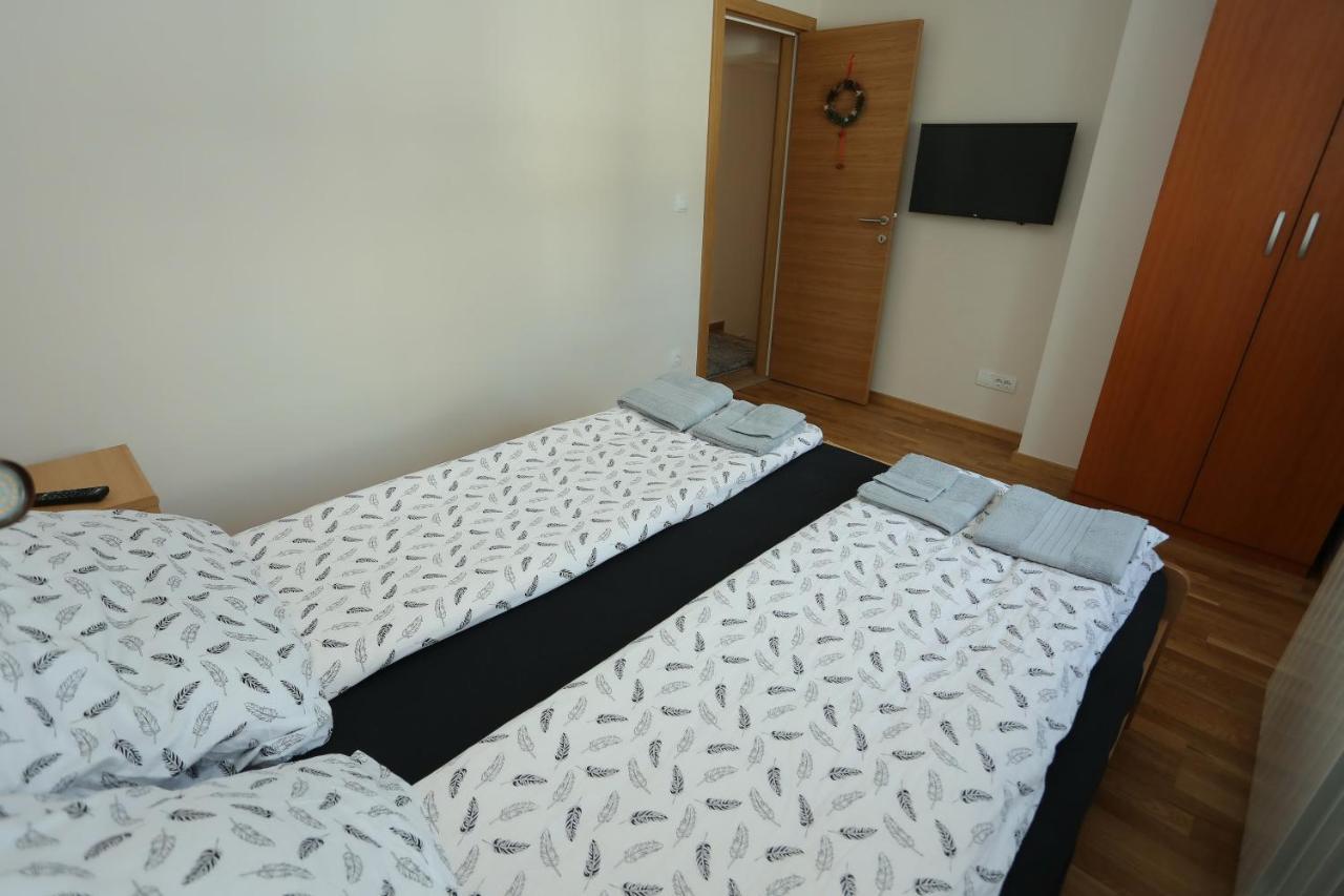 זלאטיבור Mipet Apartmani מראה חיצוני תמונה