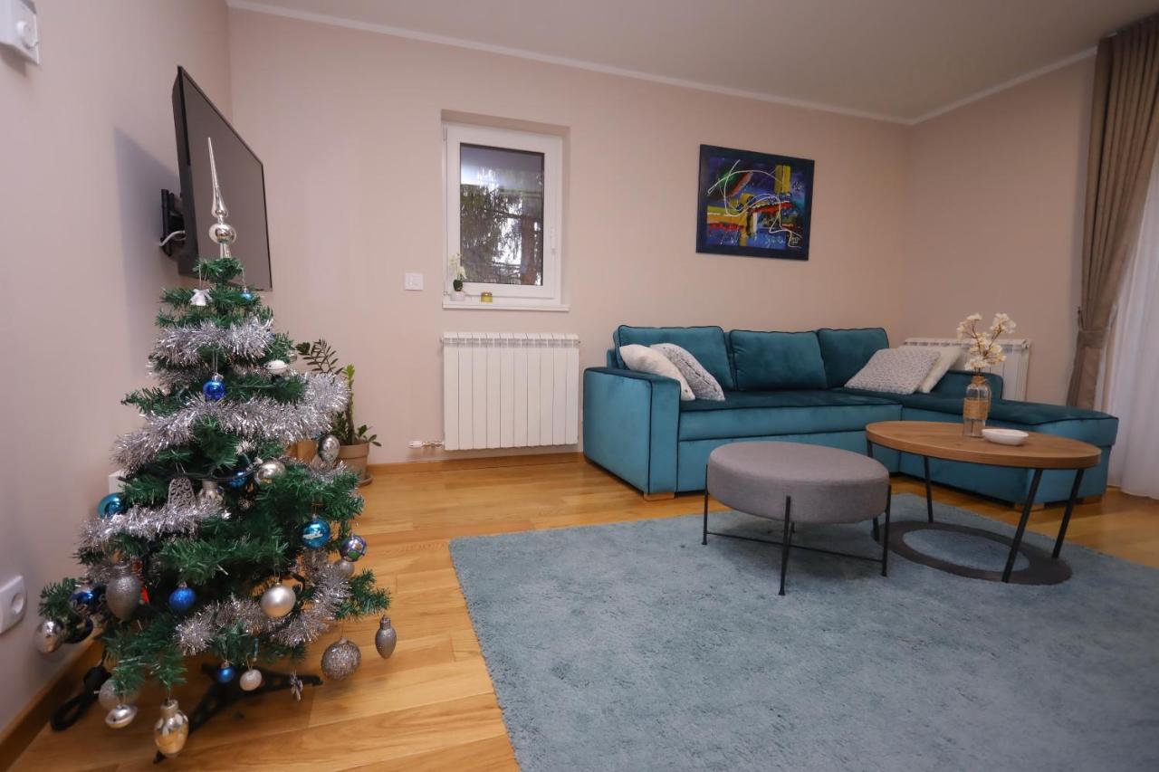 זלאטיבור Mipet Apartmani מראה חיצוני תמונה