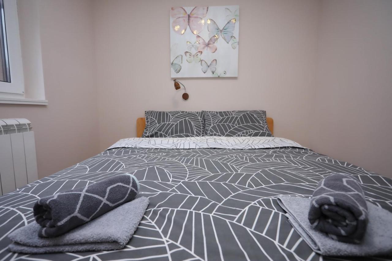 זלאטיבור Mipet Apartmani מראה חיצוני תמונה